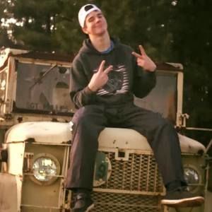 Meet your Posher, Titus